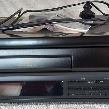 Pioneer CLD 1850 laserdisc player