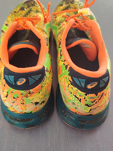 : ASICS GEL-Noosa Tri jooksujalatsid (5 foto / 8)