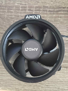 AMD Ryzen 3 3100 + оригинальный кулер AMD Wraith Stealth (1 фото из 5)