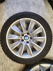 BMW F10 заводские Диски+ шины (1 фото из 4)