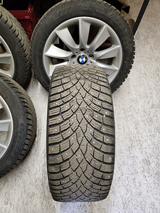 BMW F10 заводские Диски+ шины (3 фото из 4)