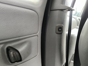 Chrysler Voyager (12 фото из 14)