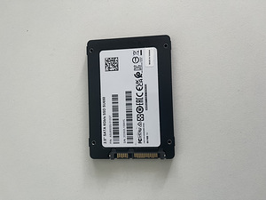 Продаю SSD ADATA SU650 1tb (2 фото из 2)