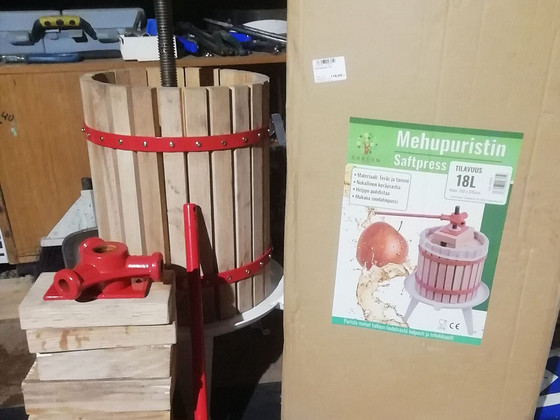 Mahlapress 18l + puuviljapurusti