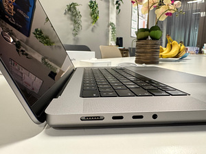 MacBook Pro M1 16" 32GB 1TB (3 фото из 9)