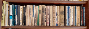 Книги (2 фото из 10)