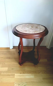 Marmori laud (1 foto / 5)