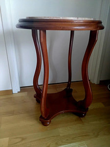 Marmori laud (2 foto / 5)
