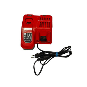 Зарядка Milwaukee M12-18FC Fast Charge (6 фото из 10)