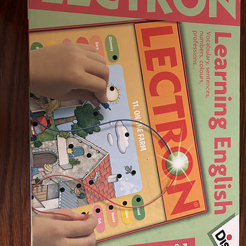 Elektrooniline õppemäng Lectron - Learning English / Электр