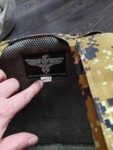 Invader Gear plate carrier (2 фото из 4)