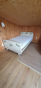 Мебель в спальню (1 фото из 3)