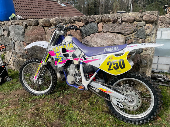 M/V Yamaha yz250 1994