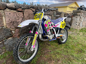M/V Yamaha yz250 1994 (2 foto / 5)