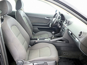 Audi A3 Comfortline 1.6 75kW (6 foto / 7)