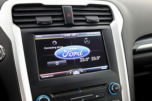 Ford Mondeo Comfort 4x4 2.0 TDCi 110kW (8 foto / 9)
