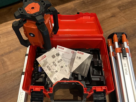 Лазер Hilti