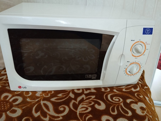 Микроволновая печь LG