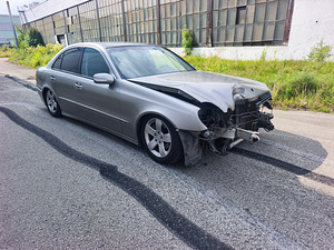 Müüa varuosad Mercedes (1 foto / 10)