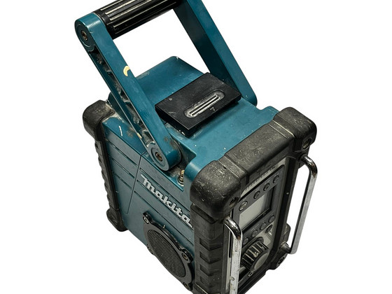 Radio Makita DMR102