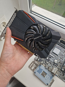 Продаётся 1050 Ti (1 фото из 2)