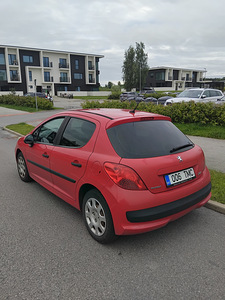 Peugeot (3 фото из 8)
