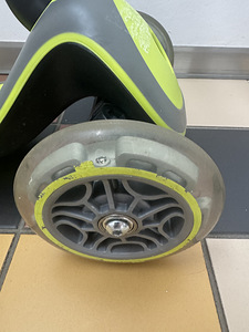 Laste tõukeratas Globber Elite Deluxe Lights (4 foto / 5)