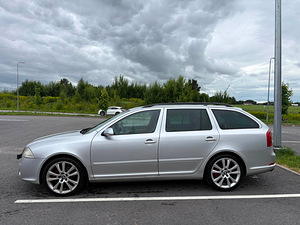 SKODA OCTAVIA VRS 2.0 125KW (4 фото из 12)