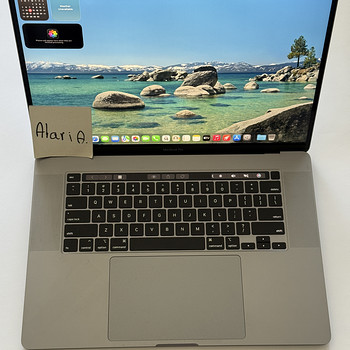 Korralik 2019 16" i9 8 Core MacBook PRO 32GB RAM 1TB SSD