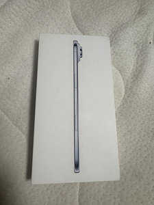 Apple iPhone Air 256GB Sky Blue (1 фото из 1)