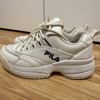 Fila tossud