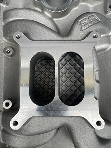 Weiand SBC Aluminum Intake Manifold Holley 4150 Dual Plane 2 (4 foto / 6)