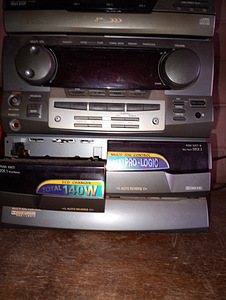 Muusika keskus Samsung cd 3 plaati+ 2 kasetti + raadio (2 foto / 2)