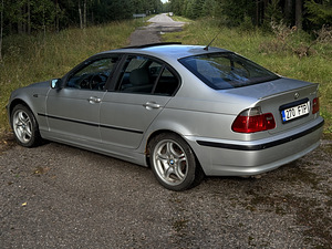 BMW E46 330d рестайлинг (6 фото из 13)