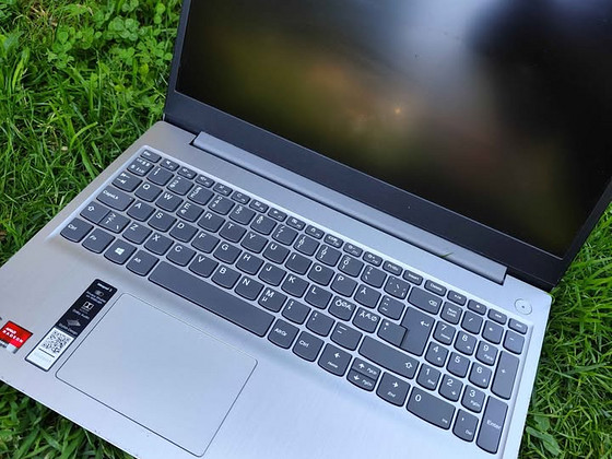 Lenovo IdeaPad 3