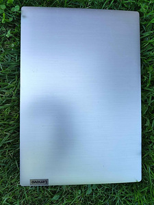 Lenovo IdeaPad 3 (3 foto / 4)