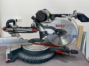 Bosch GCM 12 SD PROFESSIONAL järkamissaag (1 foto / 6)