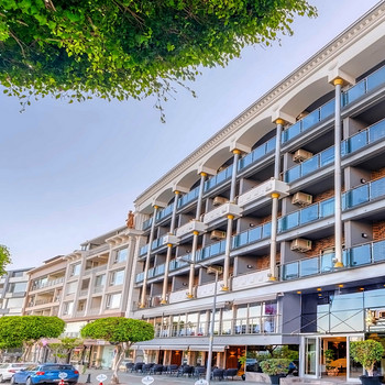 NUMA PORT HOTEL