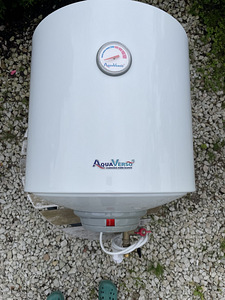 Elektriline veesoojendi AQUAVERSO ER 50 V (1 foto / 6)