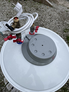 Elektriline veesoojendi AQUAVERSO ER 50 V (3 foto / 6)