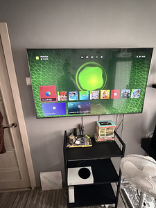 Xbox Series S, 2 контроллера (1 фото из 3)