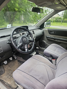Nissan X-Trail 2007 (6 фото из 6)