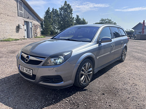 Opel Vectra 1.9 110 кВт (3 фото из 15)