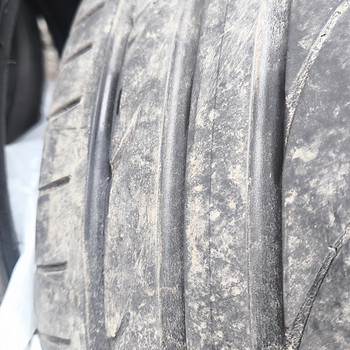 Suverehvid Bridgestone set 225/40 r18. 92y