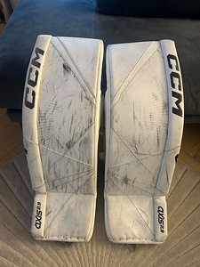 Väravavahi säärekaitsmed CCM axis 2.9 sr 35+2 (1 foto / 3)