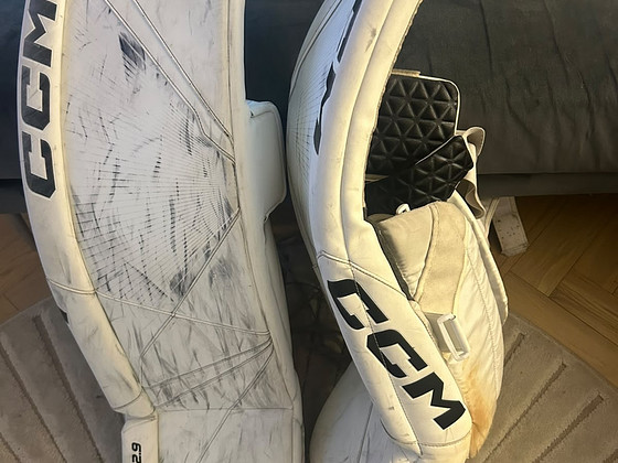 Вратарские щитки CCM axis 2.9 sr 35+2