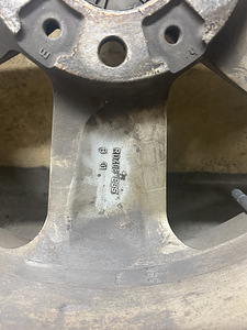 Диски 5x120R18(72,6) + шины 245/40/18 Sailun (7 фото из 9)