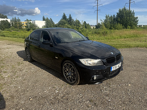 BMW e90 регистрация оплачена (2 фото из 7)