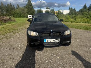 BMW e90 регистрация оплачена (4 фото из 7)