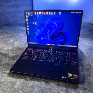 Lenovo Legion 5 — 15" OLED, AMD 7 350, 32 ГБ 512 ГБ, RTX 507 (4 фото из 4)